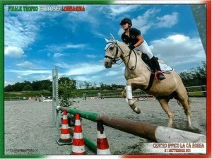 L'undicenne aresina Carlotta Iacopini, vincitrice del Trofeo estivo Sef Lombardia