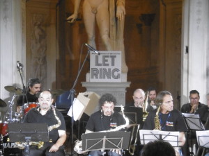 L'Avant Orchestra, che ha pronto il suo ultimo disco "Let Ring"